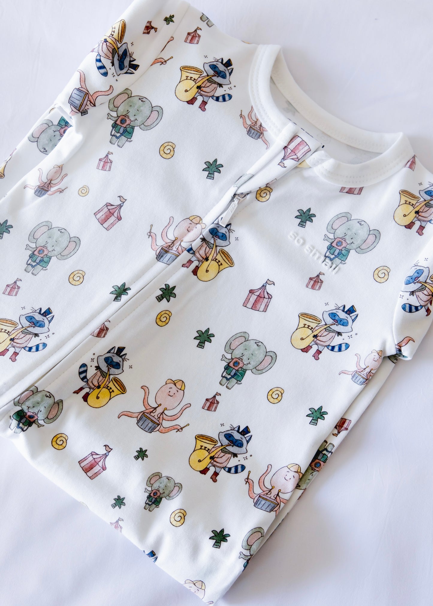 so small Organic Zipper Footie- Play.Sway.Re-play