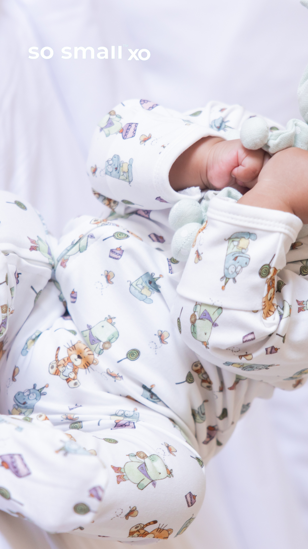 so small xo Zipper Footie- Sweetheart Picnics
