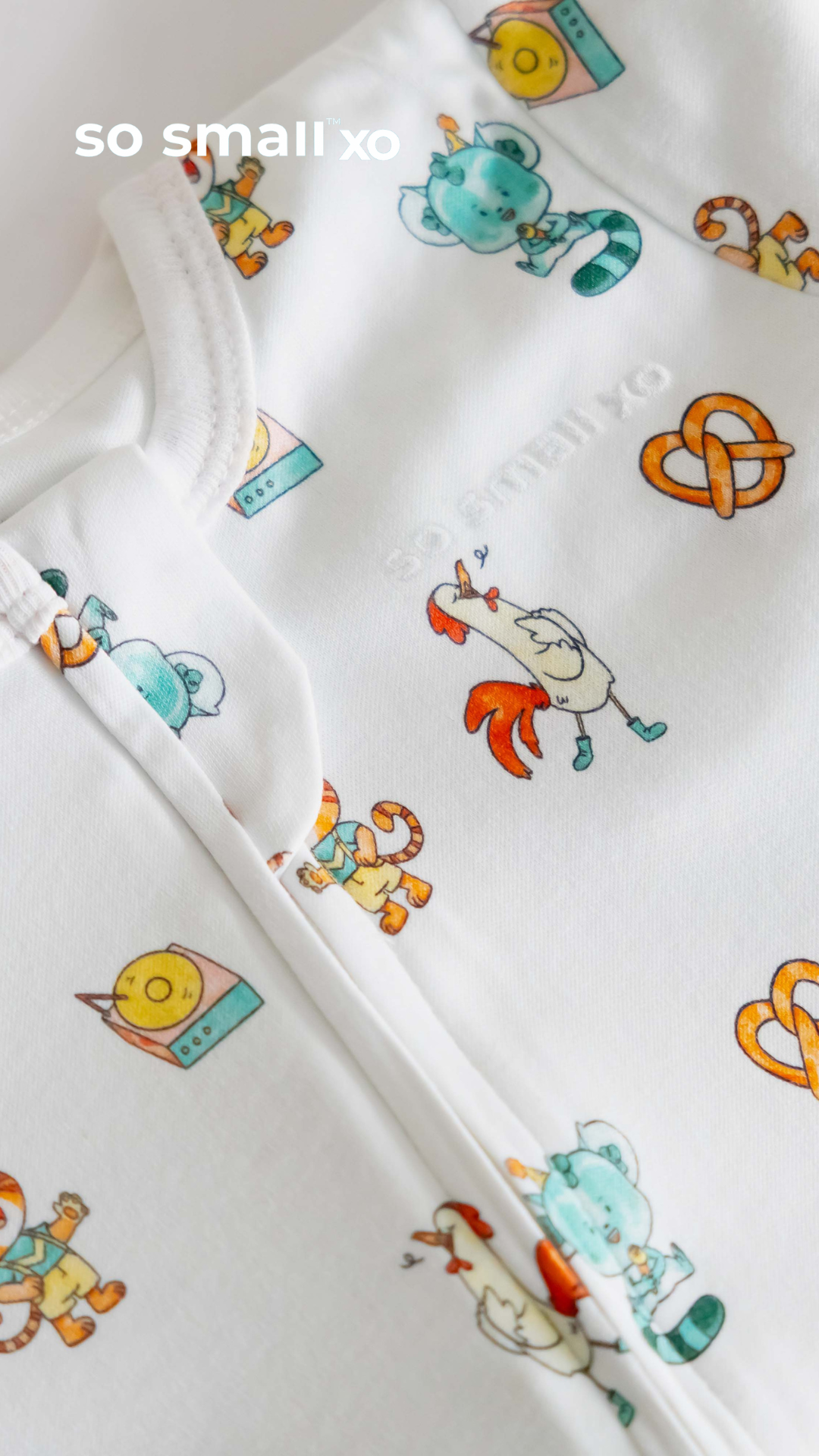 so small xo Zipper Footie- Birthday Party