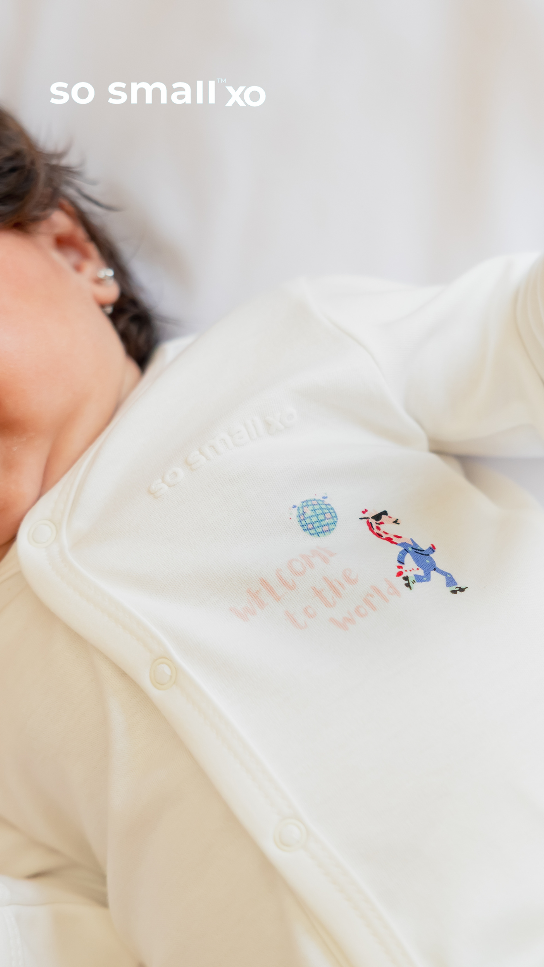 so small xo Middle Snap Footie- Welcome to the World