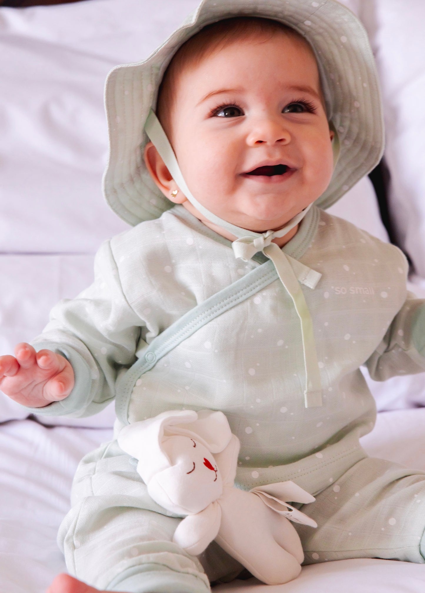 so small Organic Woven Muslin Two-Piece Set- Mint & Milk