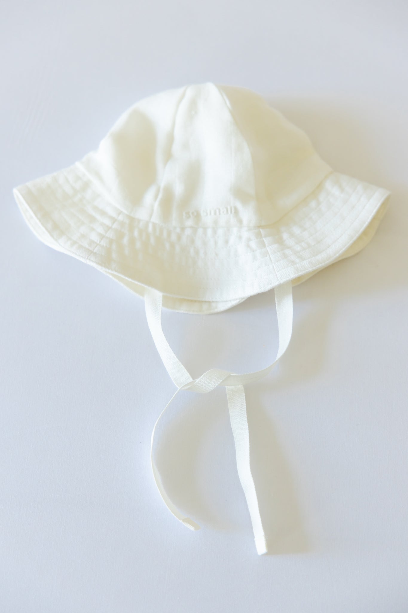so small Organic Muslin Sun Hat- Marshmallow White