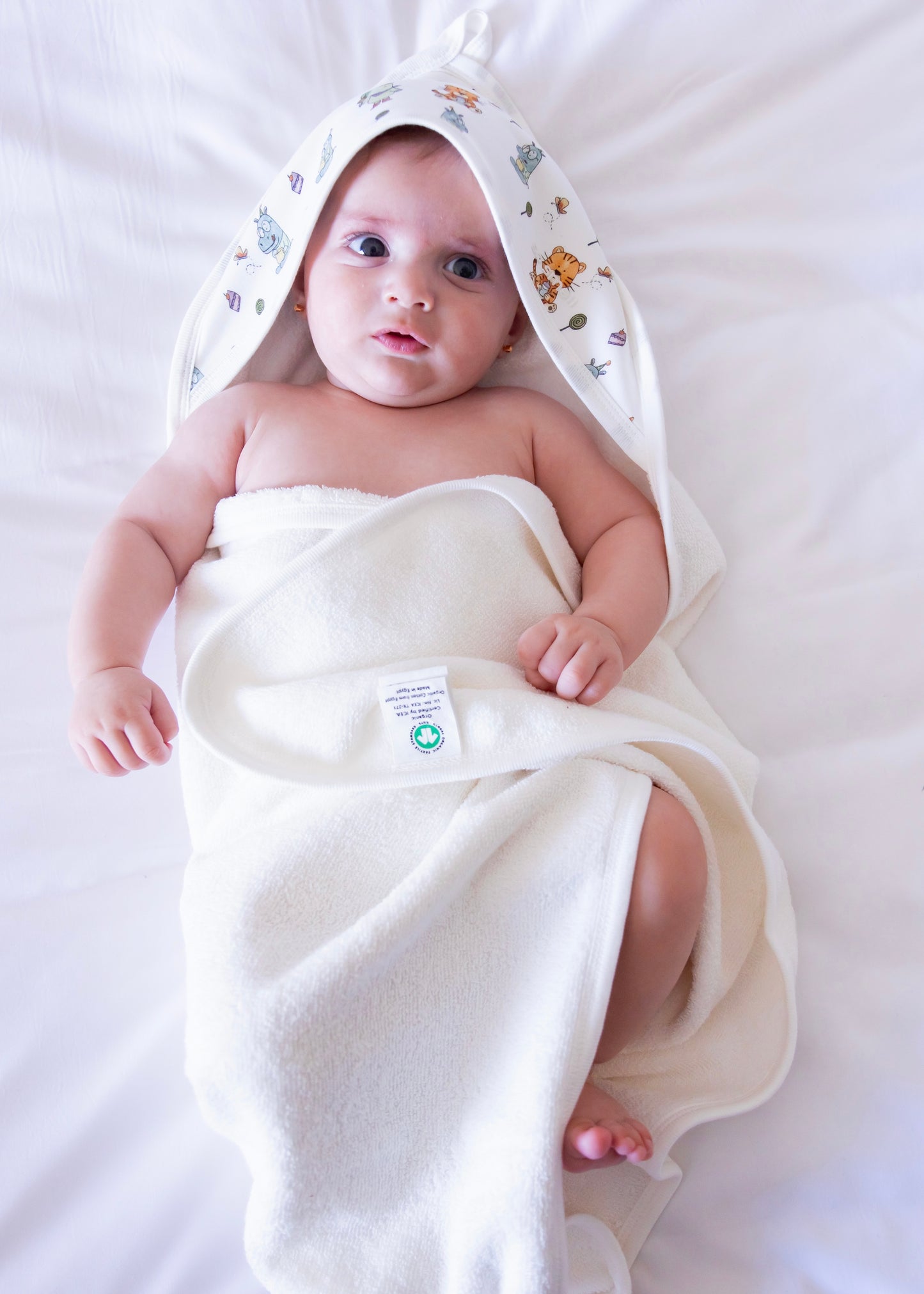 Organic Hooded Bath Towel- Sweetheart Picnics