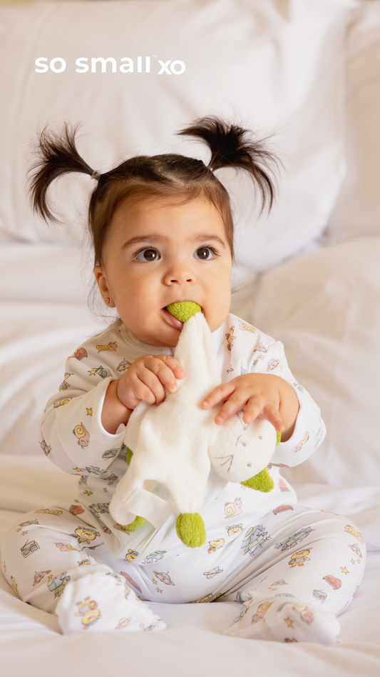 so small xo Zipper Footie- Love You to the Moon
