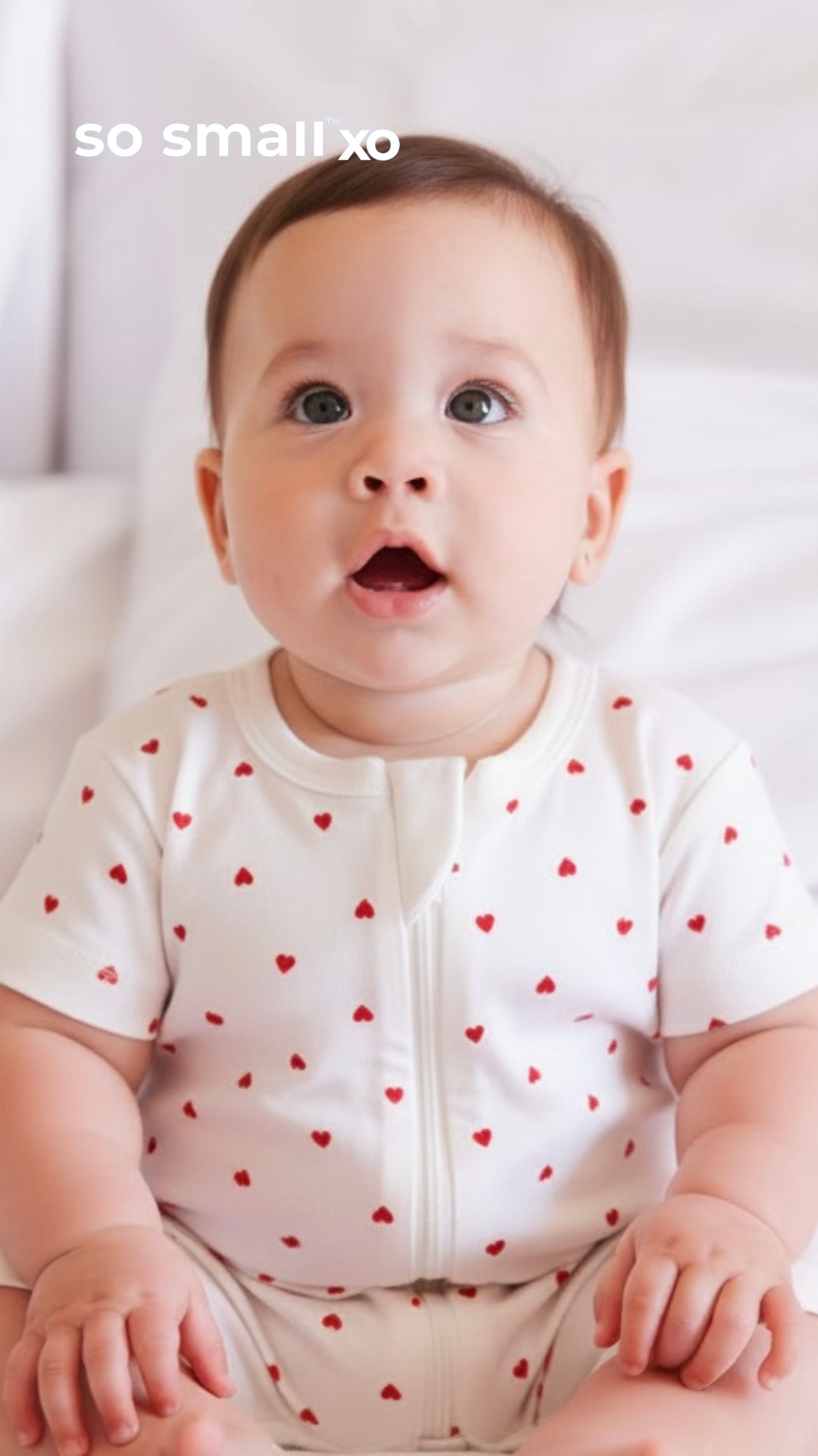 so small xo Half-Sleeved Zipper Romper- Tiny Hearts