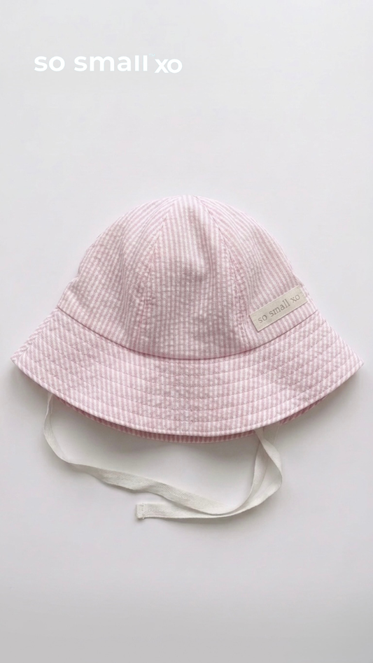 so small xo Sun Hat- Cotton Candy Striped