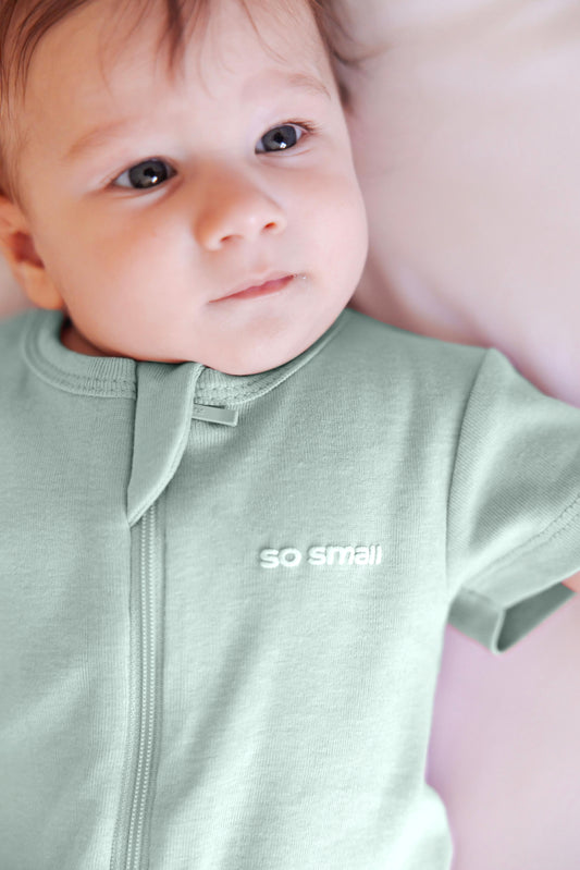 Organic Half-Sleeved Zipper Romper- Hint of Mint
