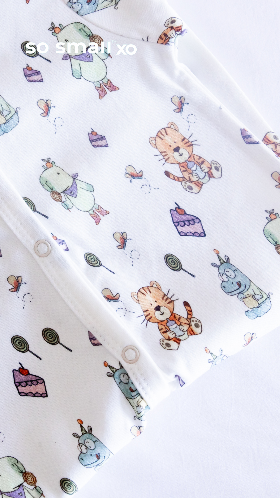 so small xo Middle Snap Footie- Sweetheart Picnics