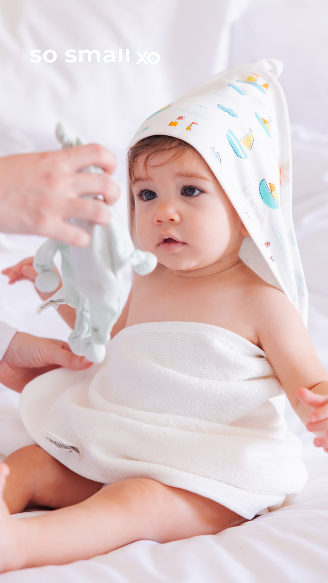 so small xo Hooded Bath Towel- Let's Sail Away