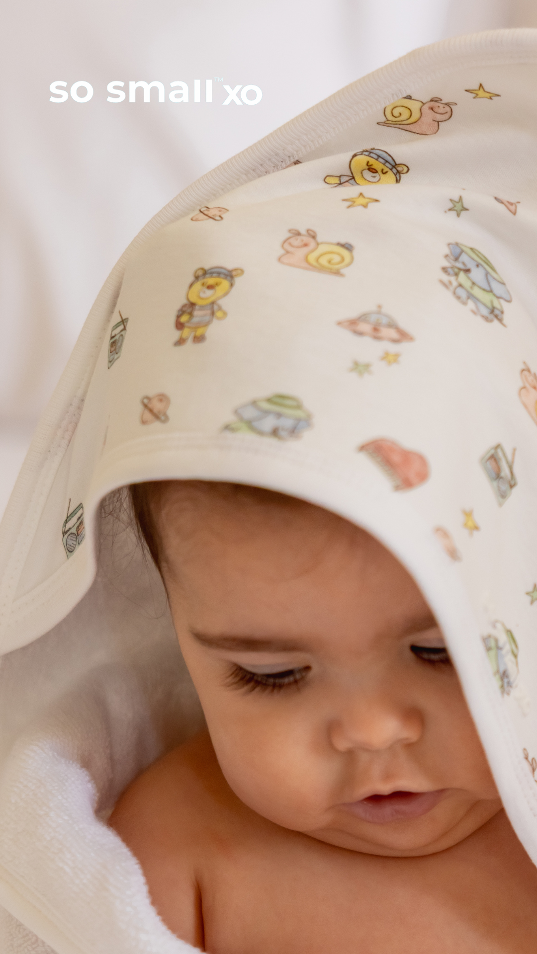 so small xo Hooded Towel- Love You to the Moon